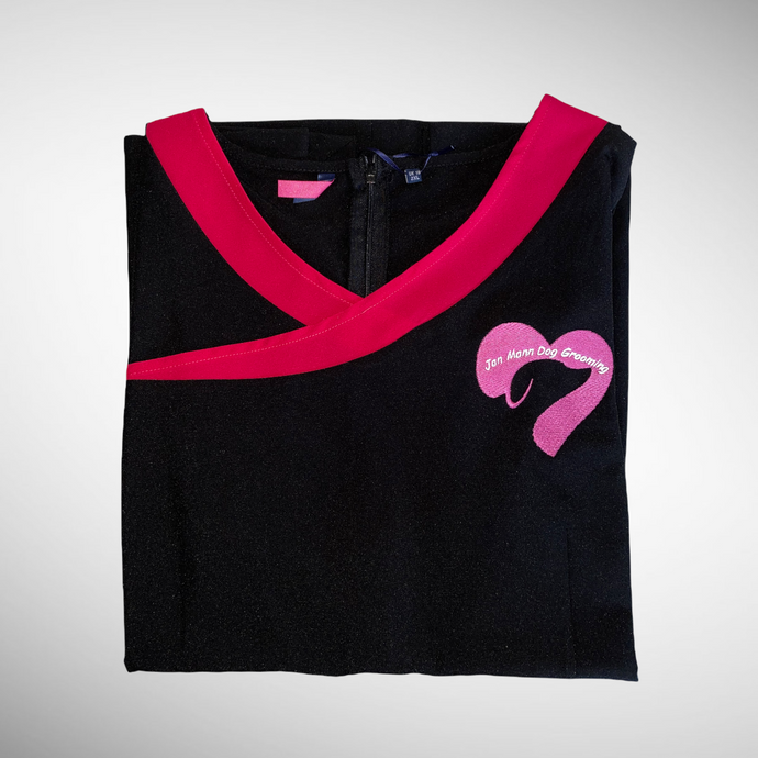 Embroidered Ivy Beauty And Spa Tunic